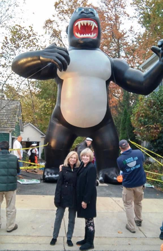 A giant inflatable gorilla really makes 